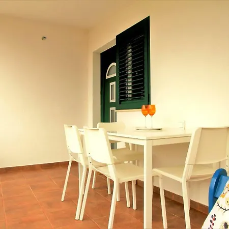 Bura Appartement Vir